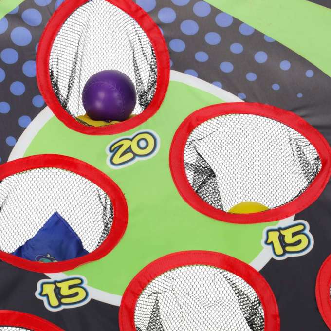 Toss to the target with bags darts skill game