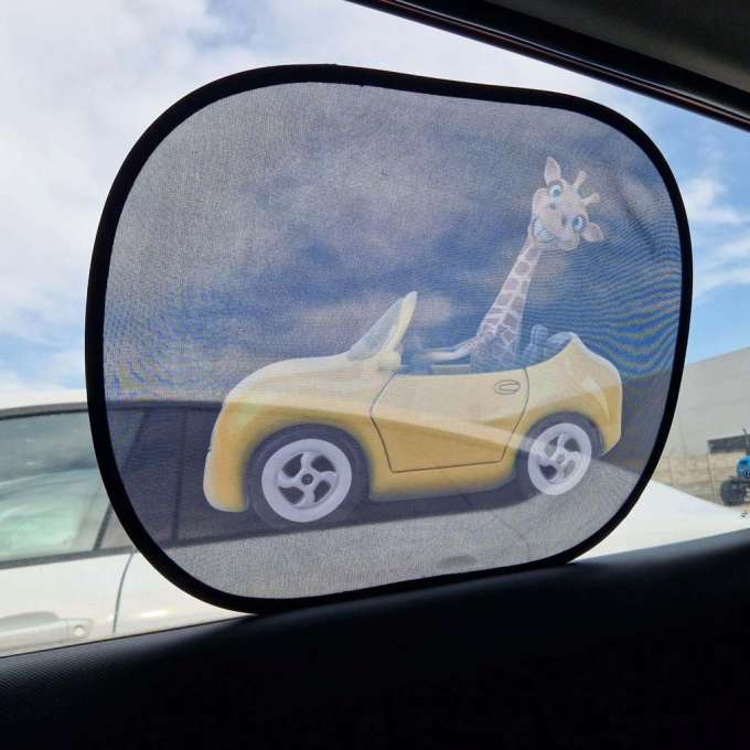 Static curtain sunshade car window cover giraffe