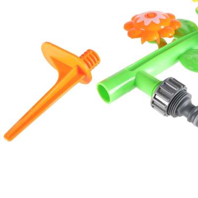 Water sprinkler fountain for children flower