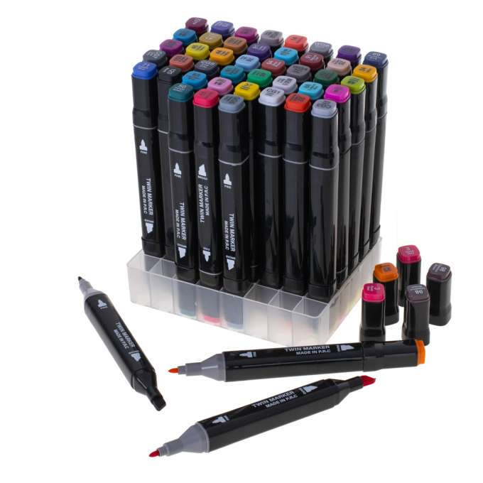 Double-sided alcohol markers in case 48 + stand