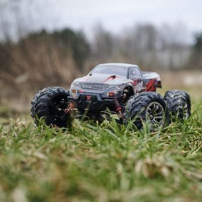 RC car Q901 brushless 1:16 2.4G 4CH 52km/h red