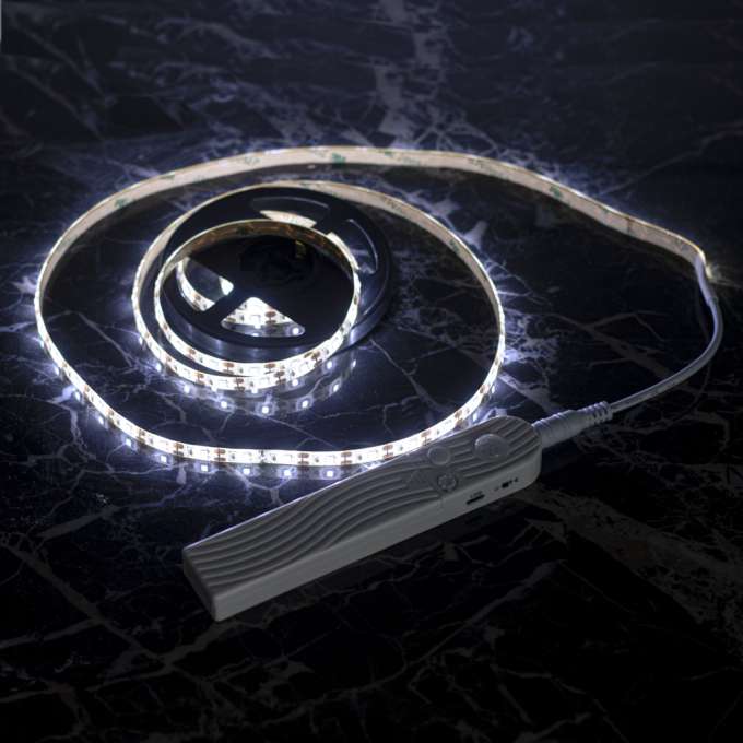 USB battery operated LED tape motion sensor 2M cold white