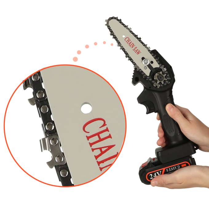 Mini chainsaw USB saw in case