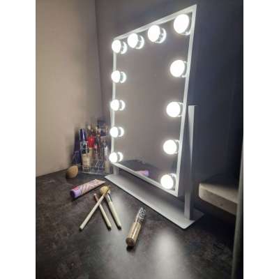 Lusterko do makijażu kosmetyczne podświetlane LED Hollywood z 12 żarówkami USB 30 x 40 cm