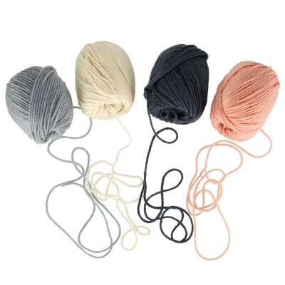 Knitting yarn ball wool yarn 4 pcs.