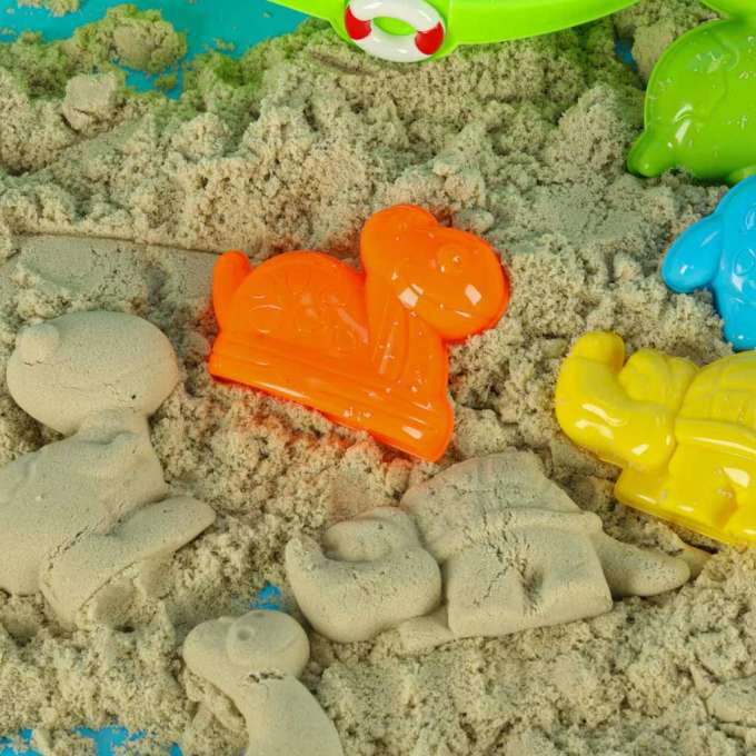Boat with accessories moulds sand beach toys + water gun 12el.