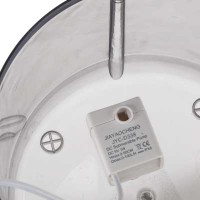 Poidełko fontanna dla psa kota zwierząt automatyczne poidło USB 1,8l filtr czyszczący