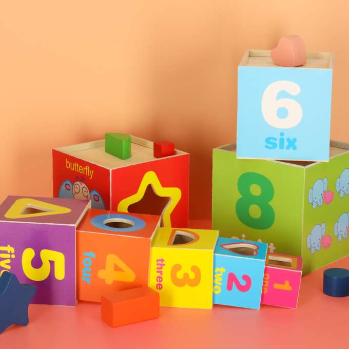 Pyramid puzzle learning to count animals XXL