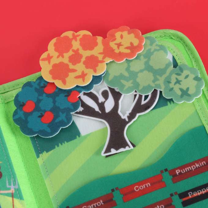 Sensory educational manipulative farm booklet