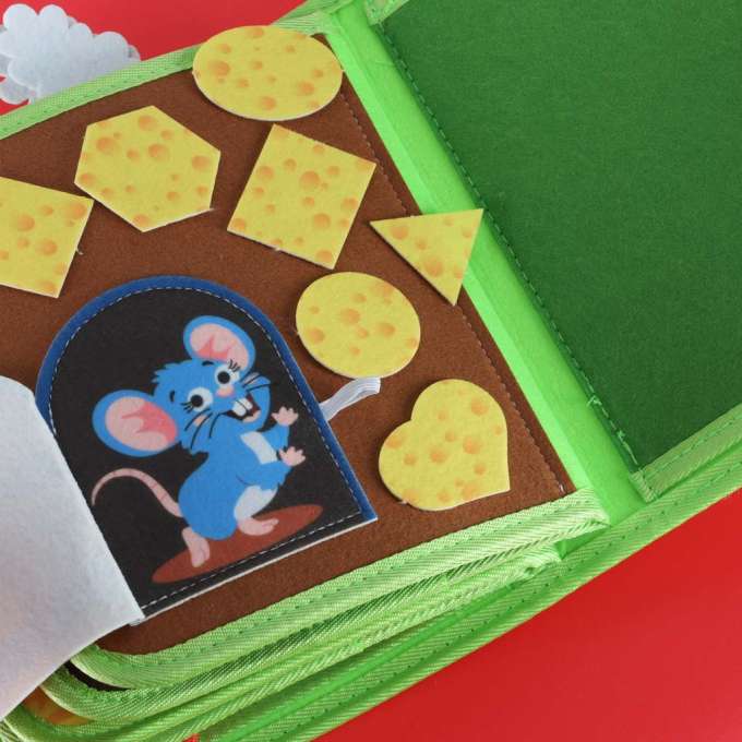 Sensory educational manipulative farm booklet