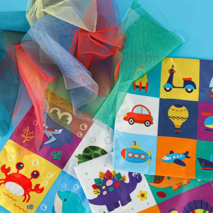 Sorter pudełko z chusteczkami sensoryczne montessori pluszowe cyfry litery