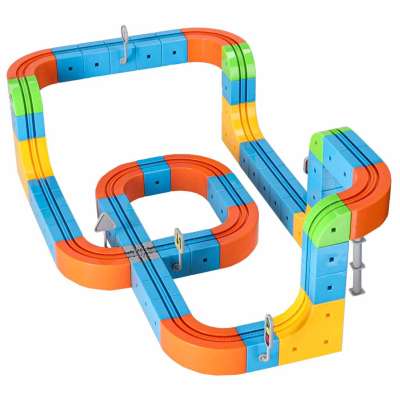 Magnetic Building Blocks Race Track and Trains Set 140 Pieces