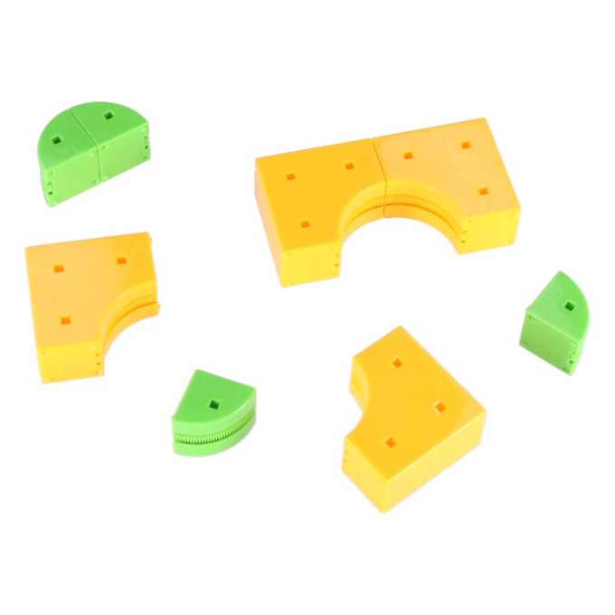 Magnetic Building Blocks Race Track and Trains Set 65 Pieces