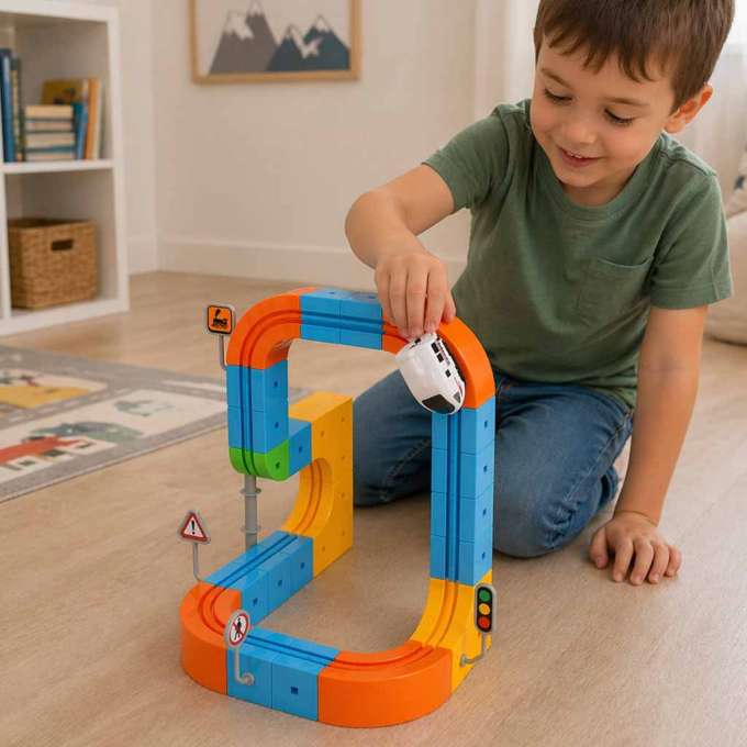 Magnetic Building Blocks Race Track and Trains Set 65 Pieces