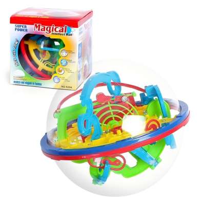3D Ball Maze An arcade game featuring a ball track with 100 levels